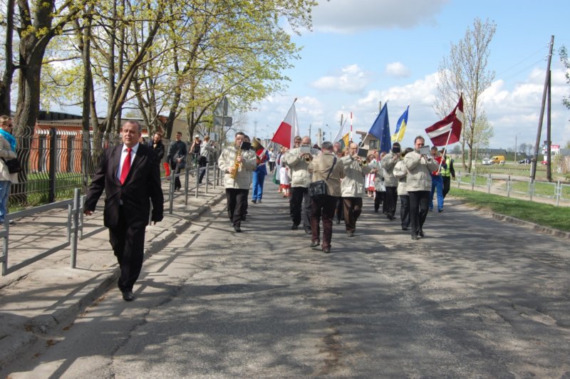 lotwa_2011370.jpg